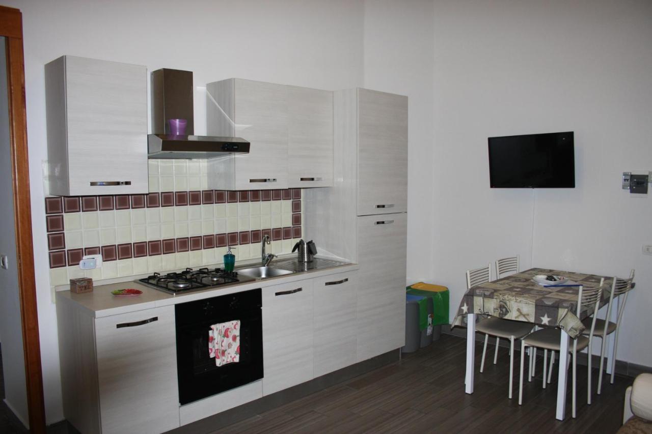 Be Italian Flat Duomo 319 Acomodação com café da manhã Nápoles Exterior foto